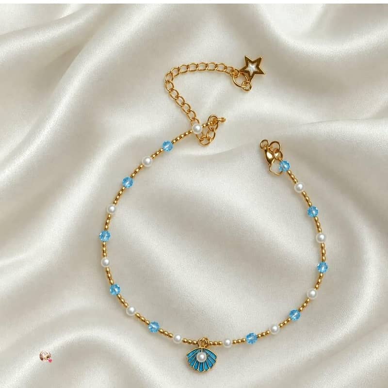 Bracelets 10