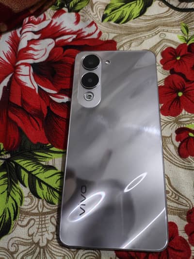 Vivo Y04 for sale with all accessories & vivo's warranty