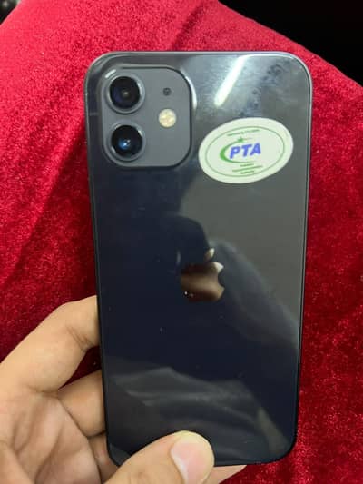 Apple iPhone 12