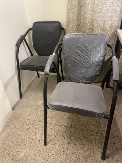 12 Office Chairs for Sale Ideal for Offices & Businesses-1 Chair Free!
