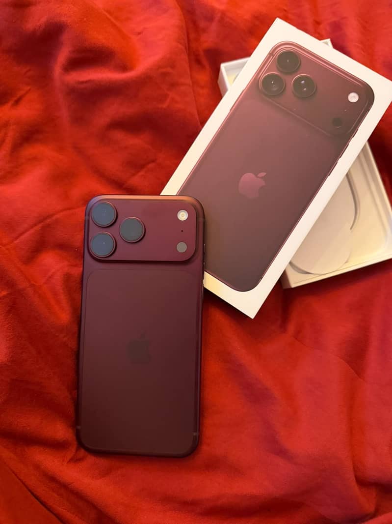 Apple iPhone 18 Pro Max 1