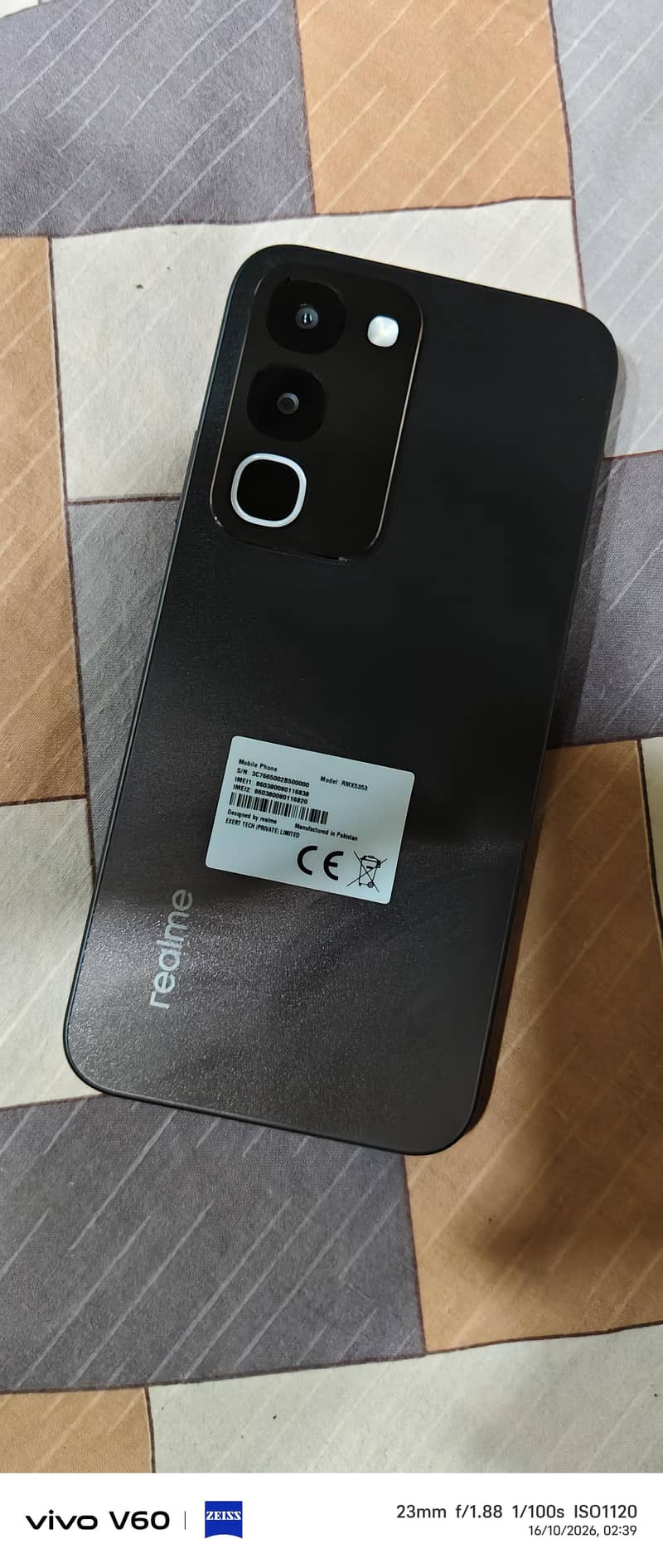Realme C100 2