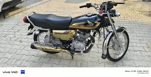 Honda s gold edition 2025