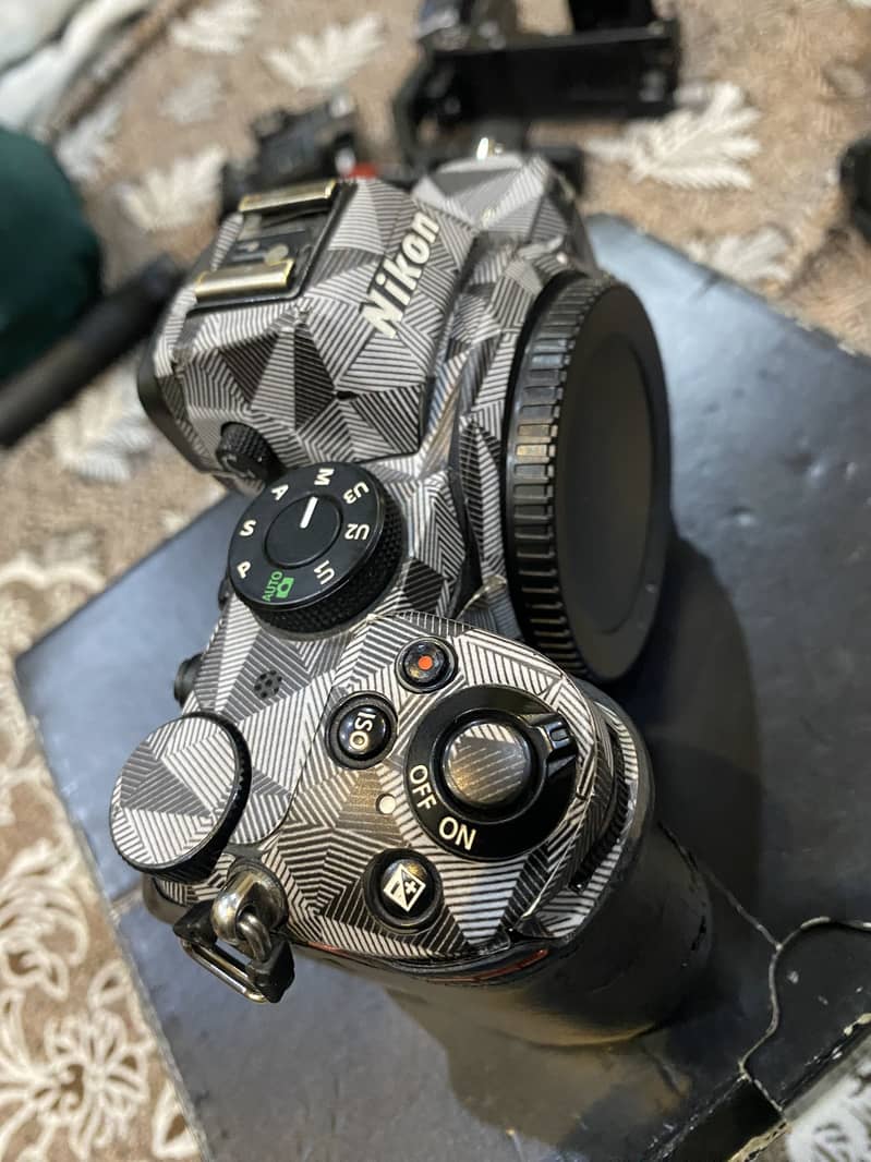Z5 Nikon only 3
