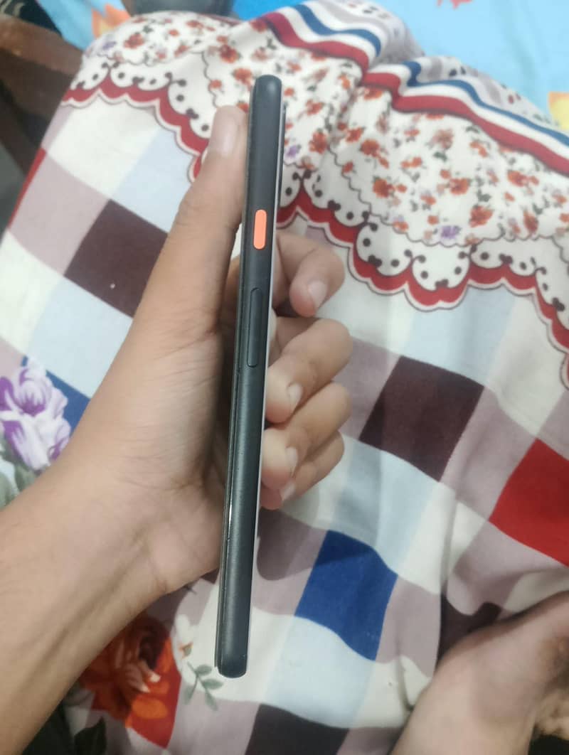 Google Pixel 4 XL 3