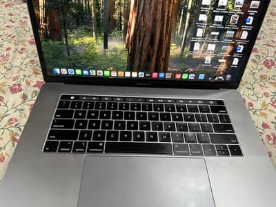 MacBook Pro 2019 15.6 inch