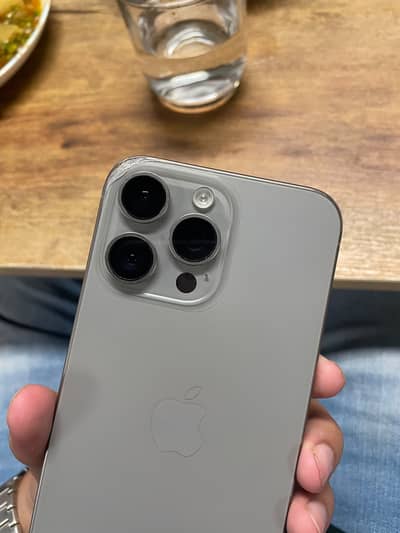 Apple iPhone 15 Pro Max