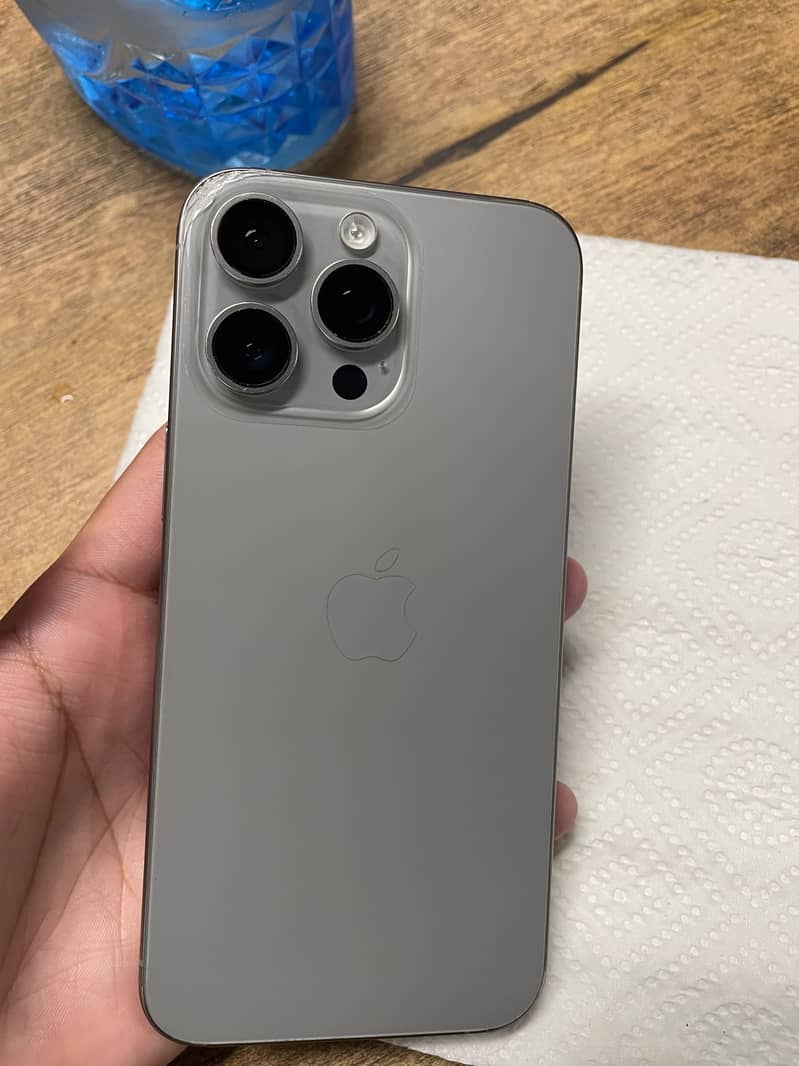Apple iPhone 15 Pro Max 8