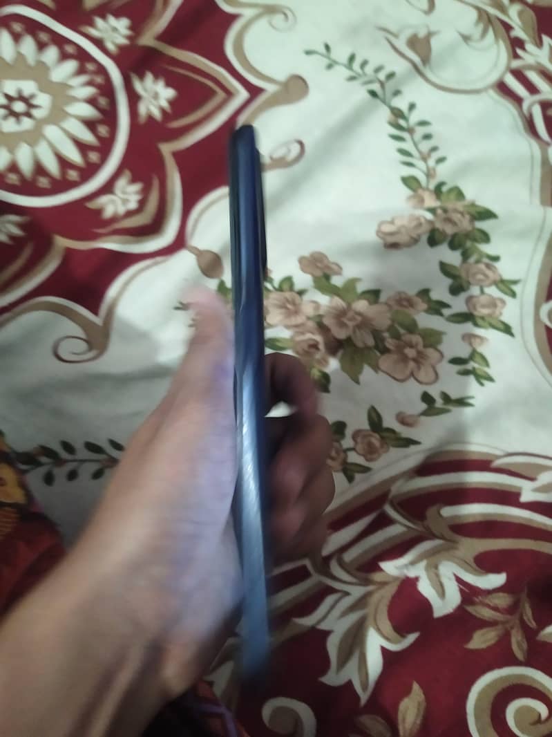 OPPO A54 1