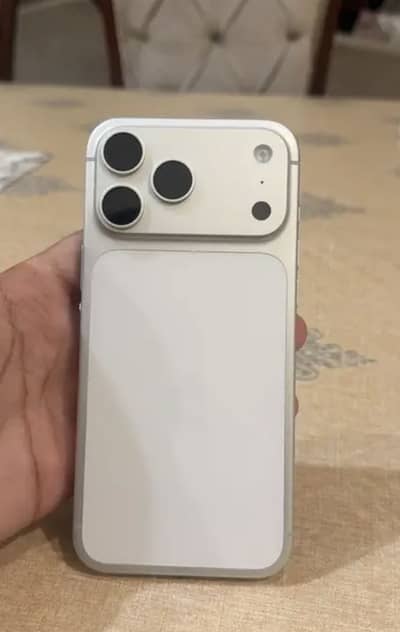 Apple iPhone 17 Pro Max