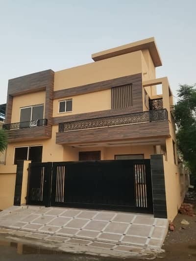 10 Marla House for Rent in Pak Arab Society, Lahore