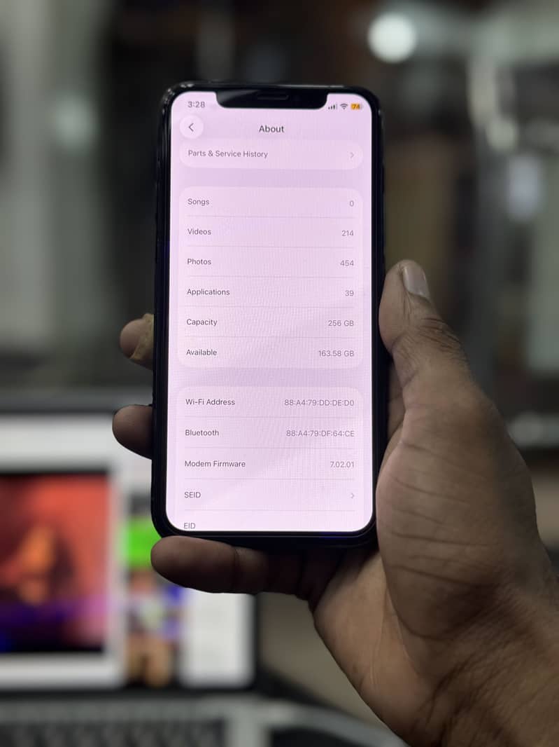 Apple iPhone 11 Pro 1
