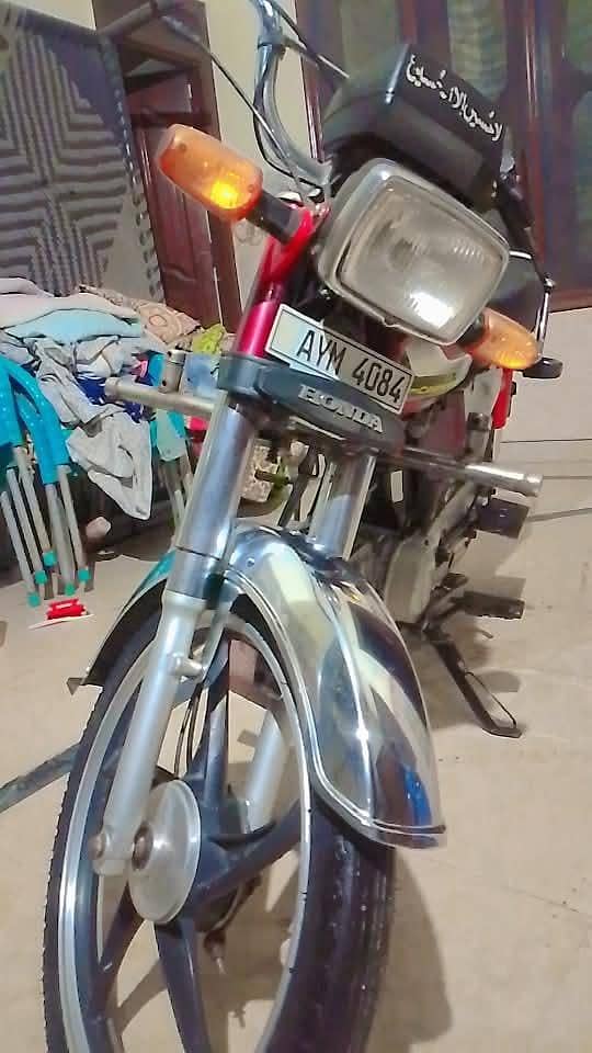 Honda CD 70 3