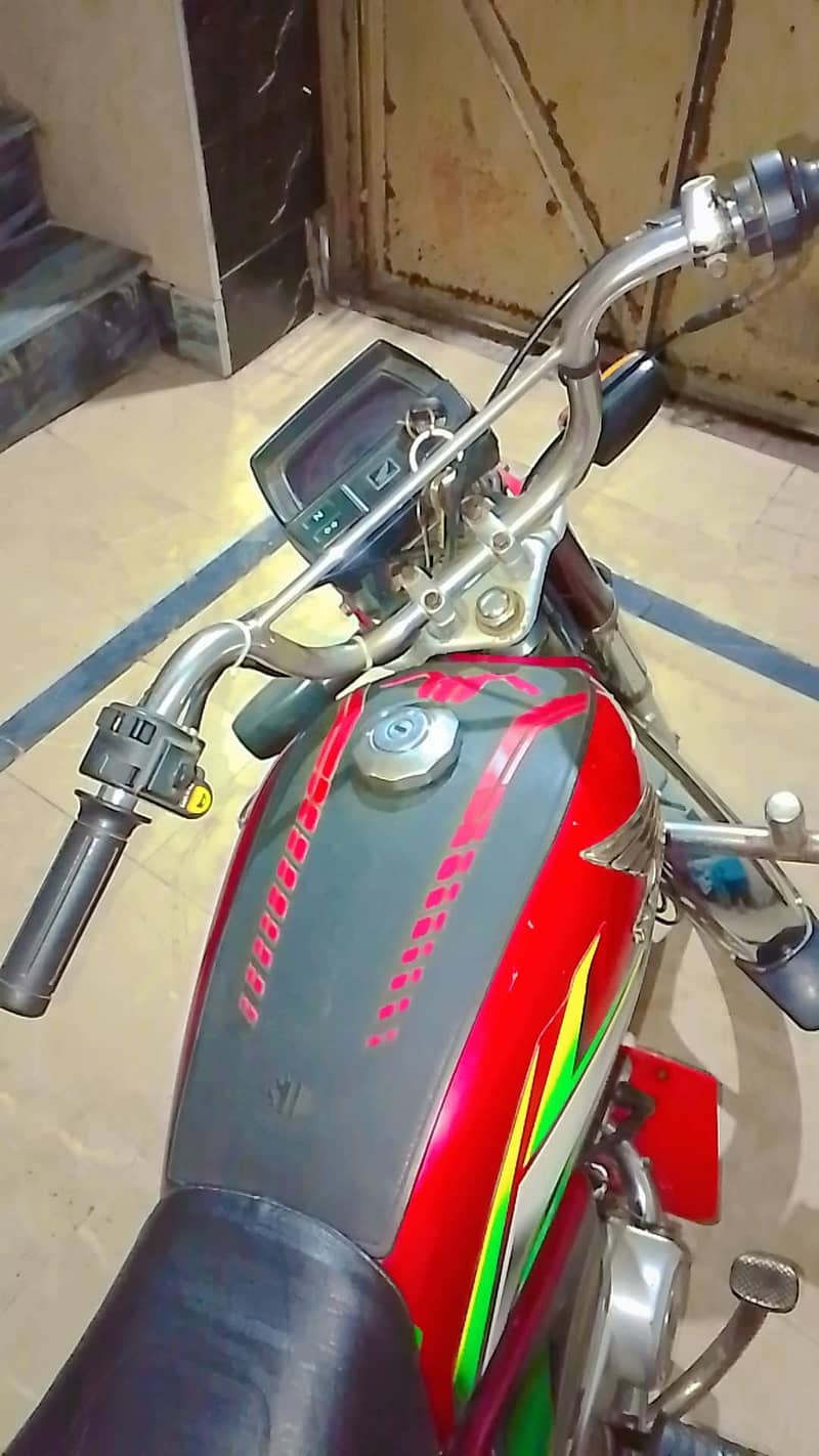 Honda CD 70 6