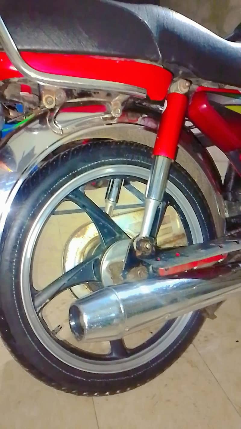 Honda CD 70 9