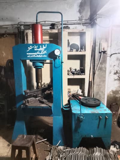 Hydraulic Press Machine Complete Set with 5HP Motor for Sale