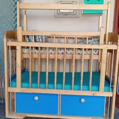 Baby Wooden Cot / Baby Jhoola for Sale