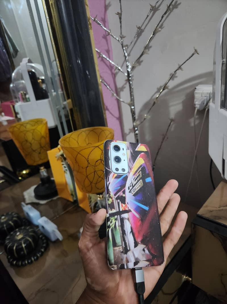 One Plus 9 Pro 5g 1