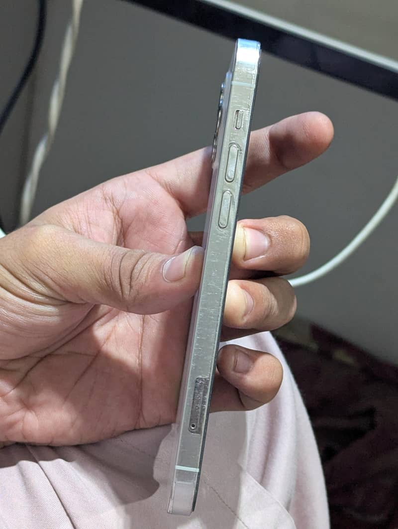 Apple iPhone 12 Pro 5