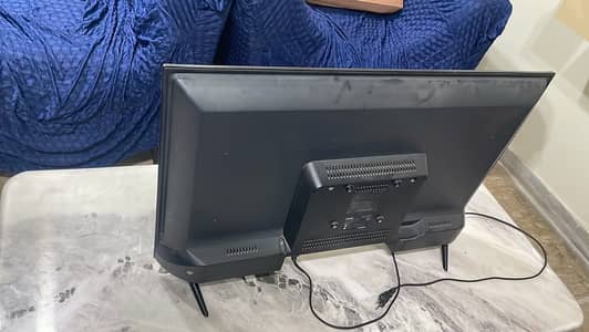 Haier 32 Inch LED TV – Model LE32B9200M