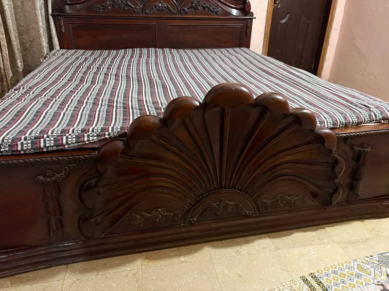 King Bed 2