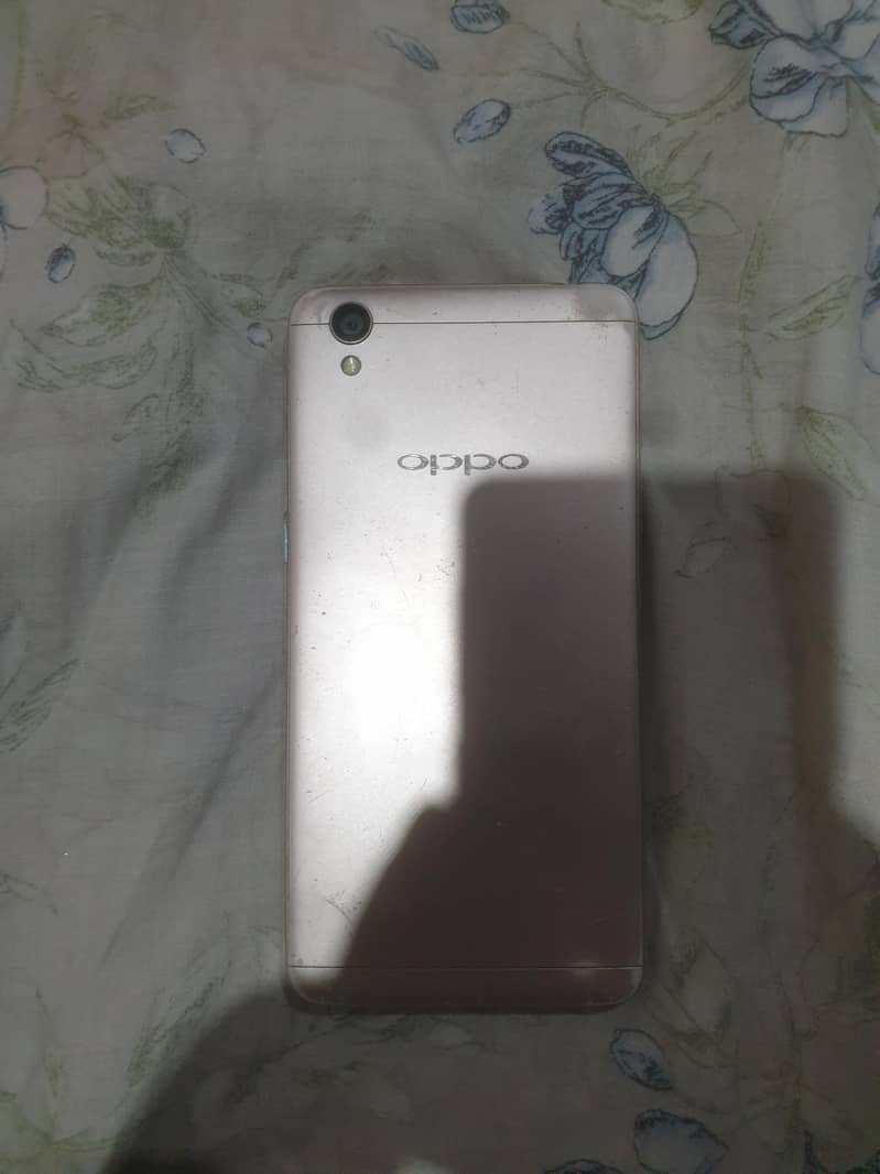 OPPO A37 1