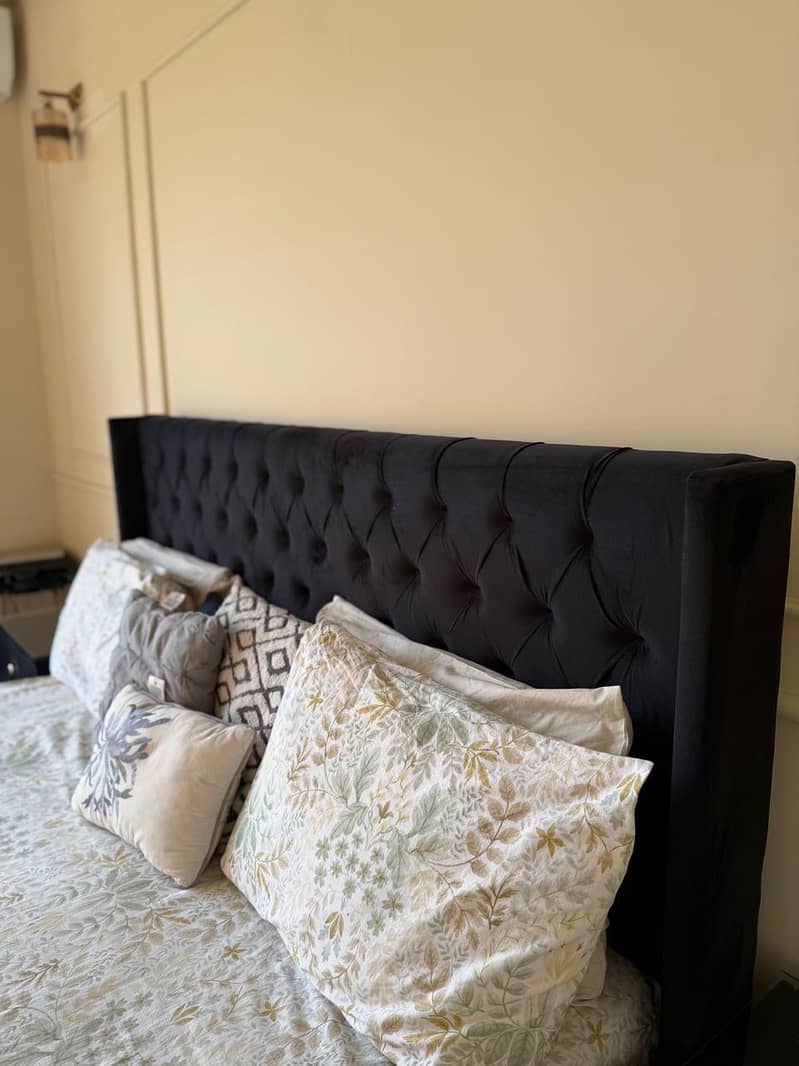 Bed Set with Sofa 2