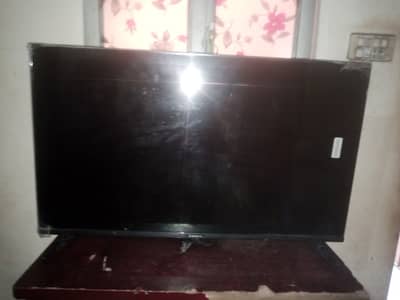Smart LED TV