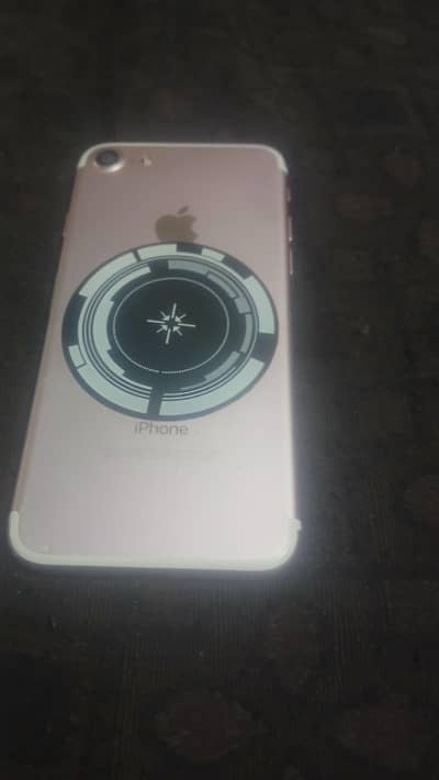 Apple iPhone 7