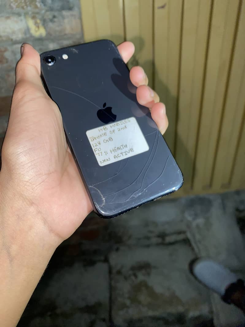 Apple iPhone SE 3