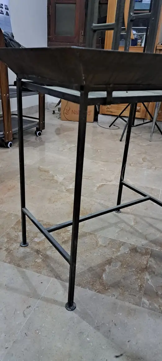 Premium Parrot Stand — photo 2