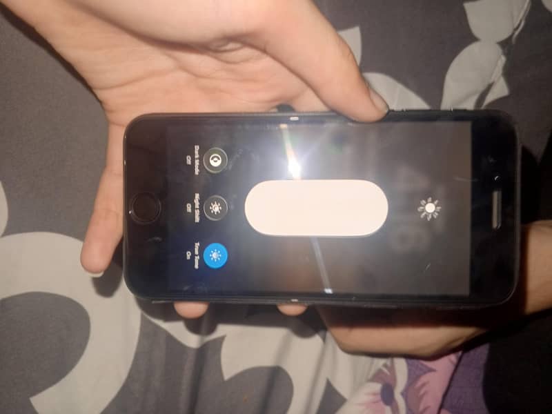 Apple iPhone SE 1