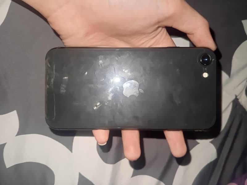 Apple iPhone SE 4