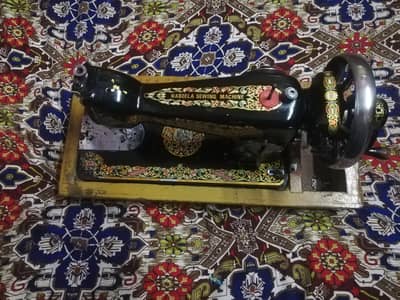good condition nabeela sewing machin