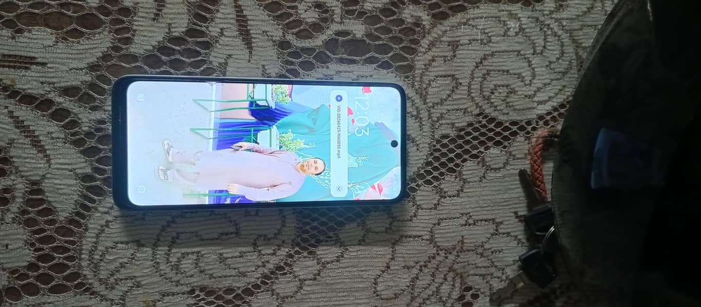 Realme 13 0
