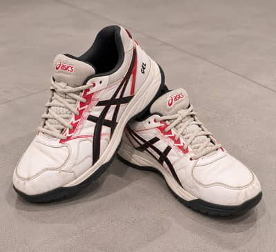 Asics Cricket Grippers - price negotiable