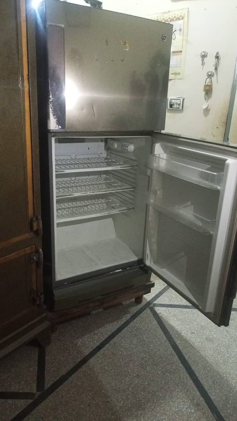 Pel fridge 2