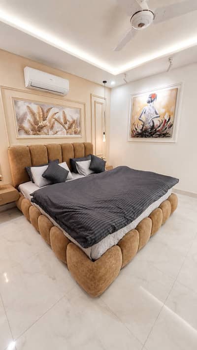 Daily Basis Apartment & Rooms Per day Perweek Short stay Available in E-11 Islamabad