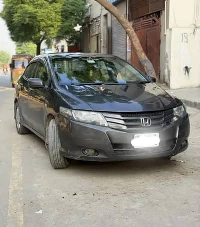 Honda City IVTEC 2010 model contact 03094825818