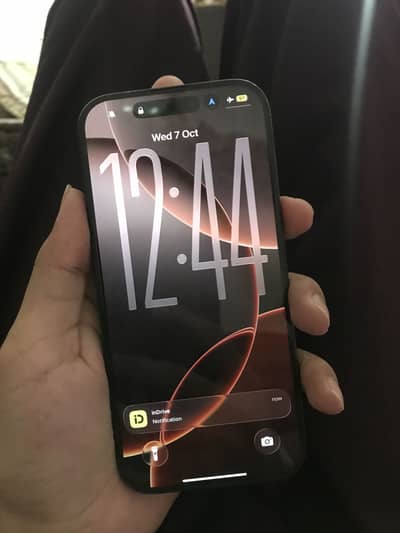 Apple iPhone 16 Pro jv