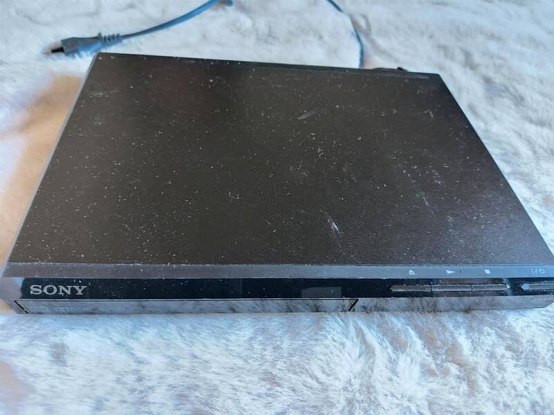 DVD player 0
