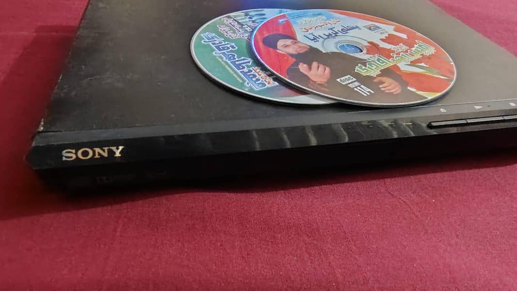 DVD player 6