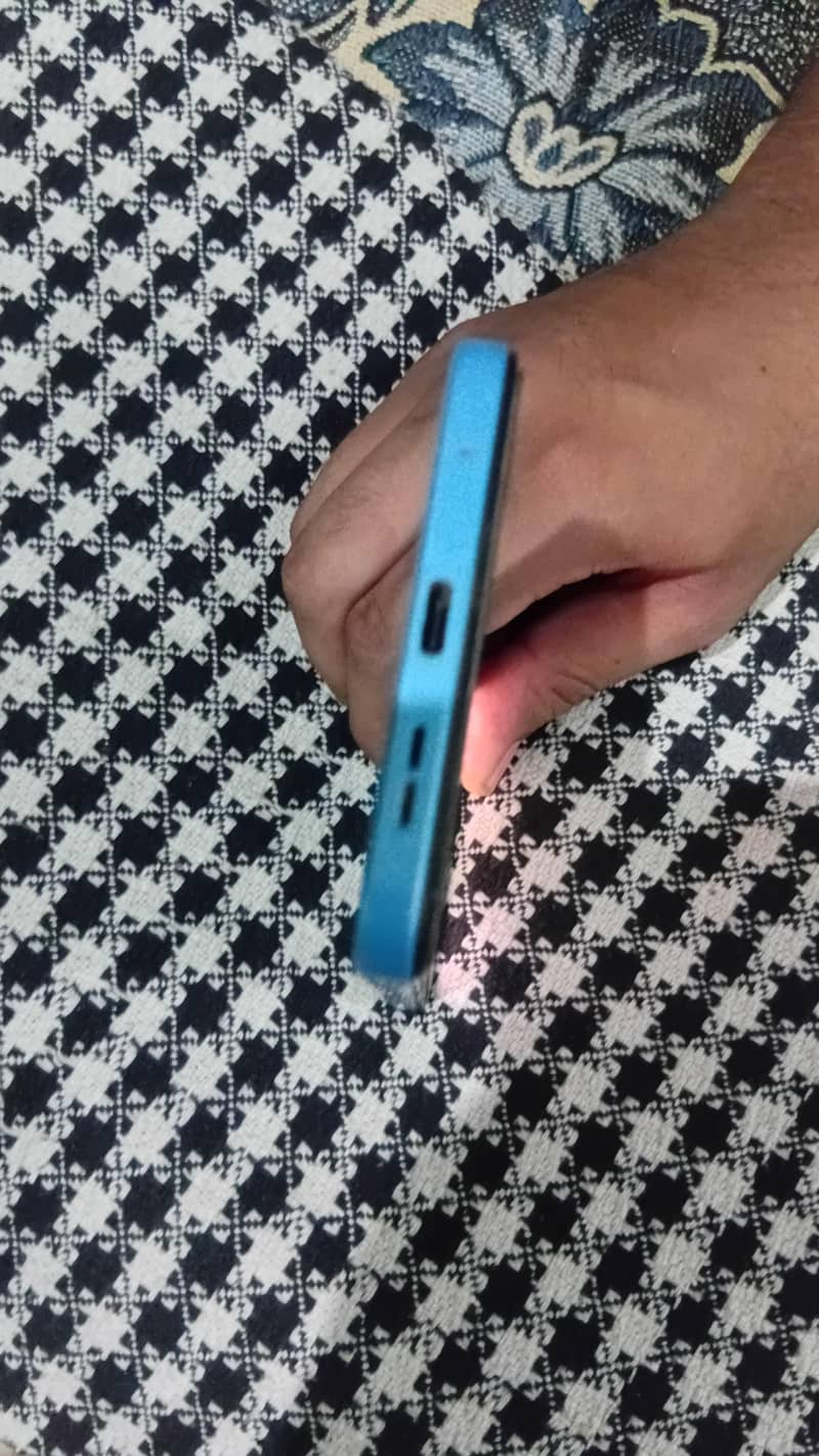 Xiaomi Redmi Note 12 1