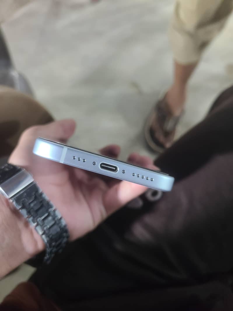 Apple iPhone 15 1