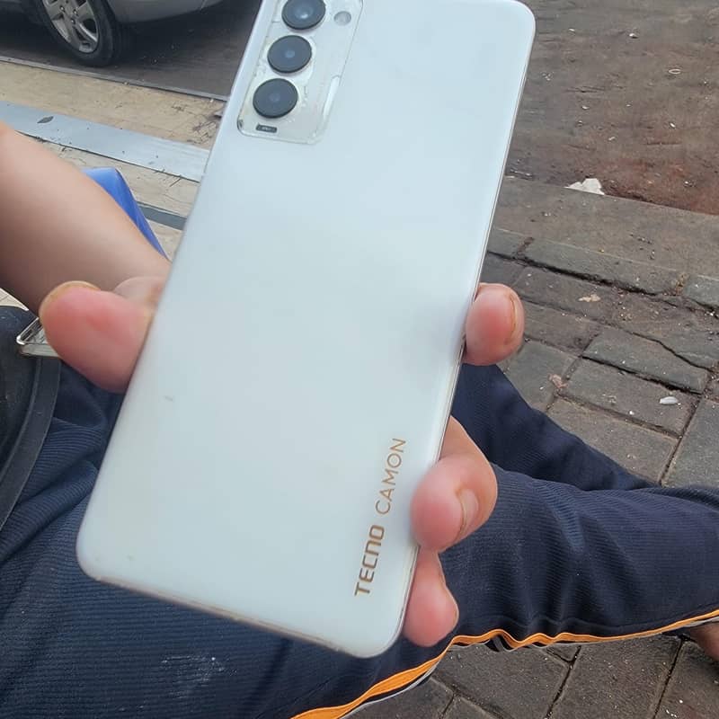 Tecno 18t 1