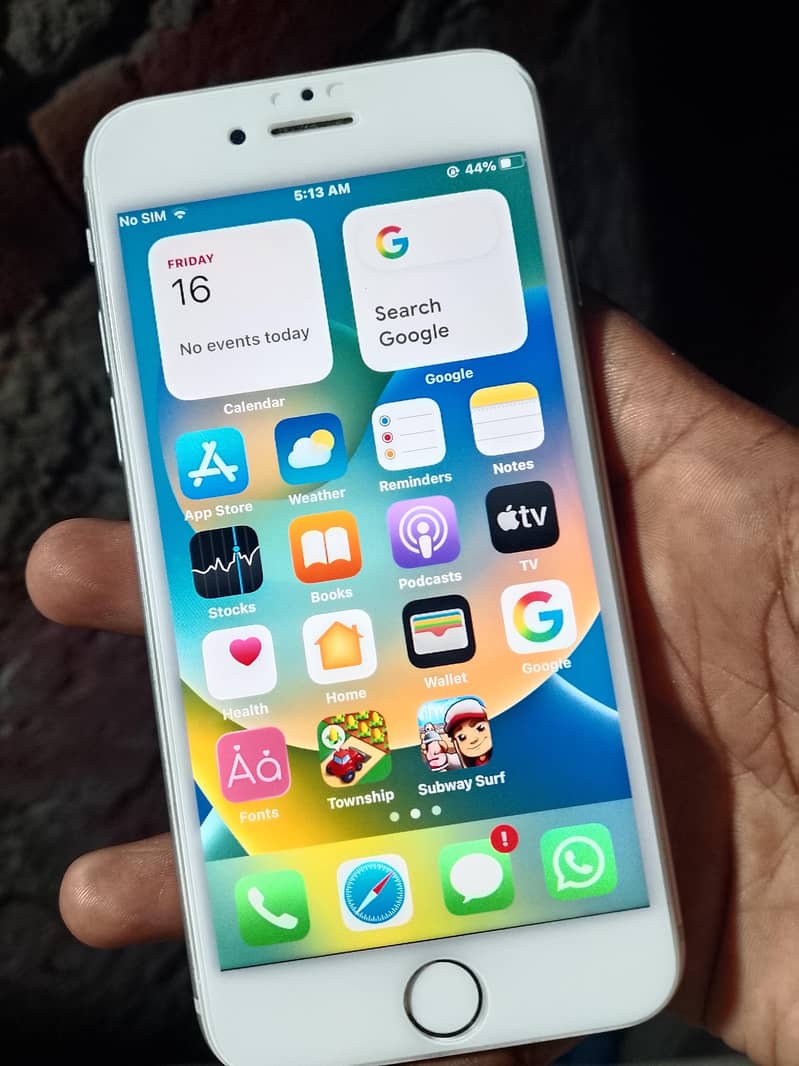 Apple iPhone 8 1