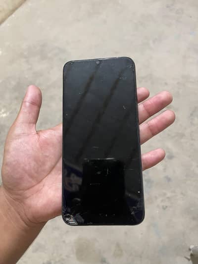 Infinix Hot 8 Lite 2 ran 32 storage