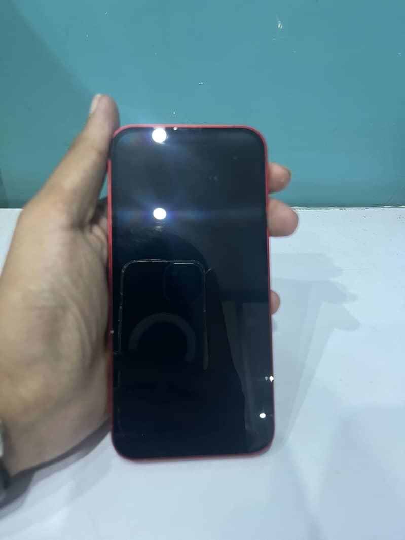 Apple iPhone 13 2