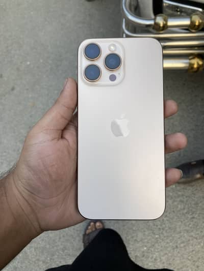 Apple iPhone 16 Pro Max