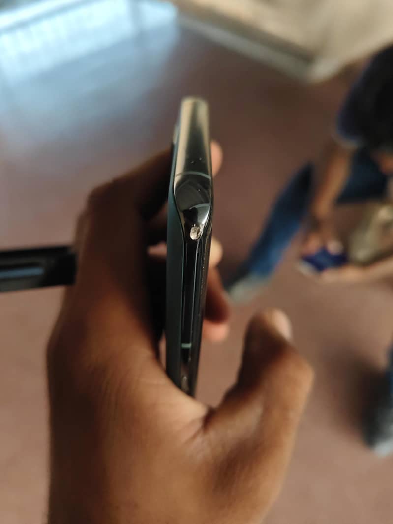One Plus 9 Pro 6